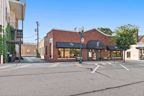 Listing Image #3 - Retail for sale at 112 S Maple Street, Sycamore IL 60178 Listing Image #3 - Retail for sale at 112 S Maple Street, Sycamore IL 60178