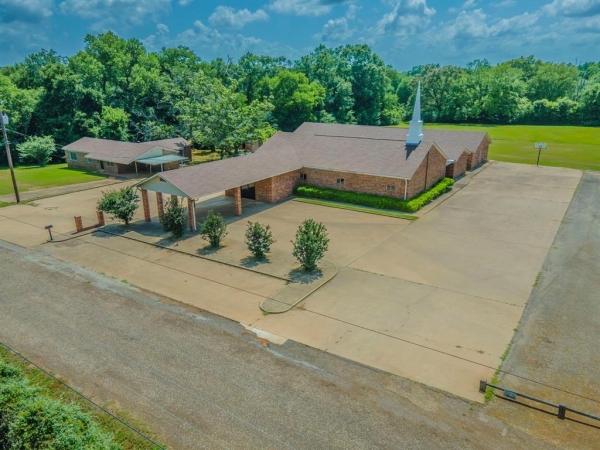 Listing Image #1 - Others for sale at 139 An County Road 389, Palestine TX 75801