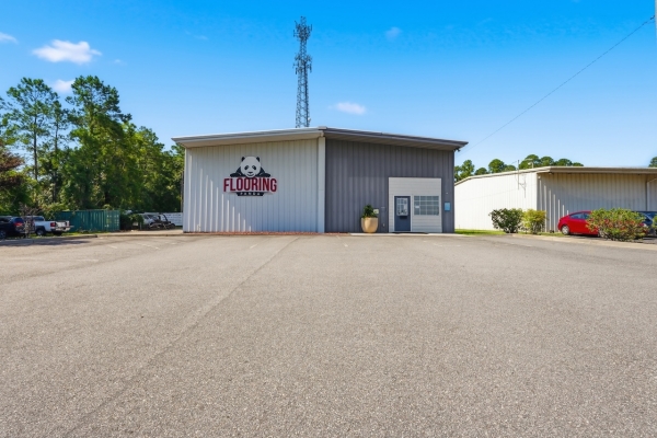 Listing Image #3 - Industrial for sale at 864 Kingswood Drive, Conway SC 29526 Listing Image #3 - Industrial for sale at 864 Kingswood Drive, Conway SC 29526