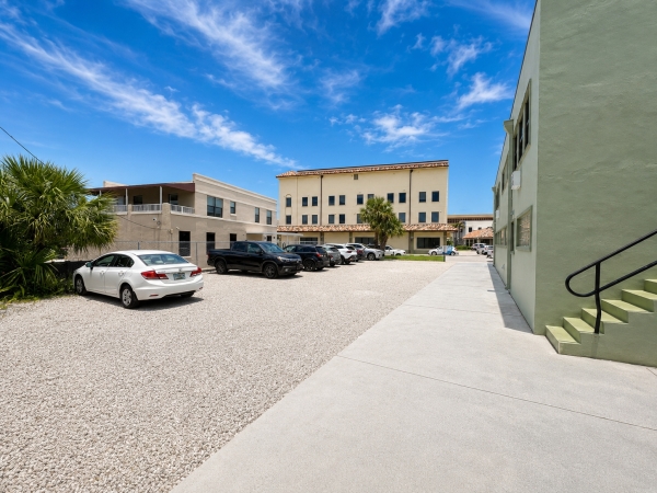 Listing Image #4 - Multi-Use for sale at 117 N 5th St, Fort Pierce FL 34950 Listing Image #4 - Multi-Use for sale at 117 N 5th St, Fort Pierce FL 34950