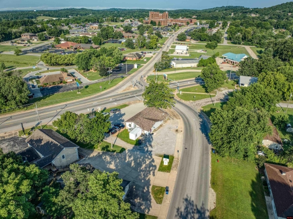 Listing Image #3 - Others for sale at 409 HWY 5 N, Mountain Home AR 72653