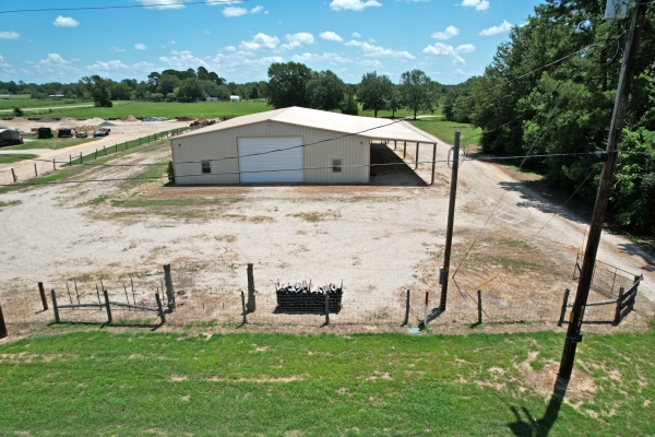 Listing Image #1 - Others for sale at 187 County Road 3230, Quitman TX 75783