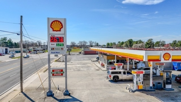 Listing Image #1 - Retail for sale at 617 Woodbury Hwy, Manchester TN 37355