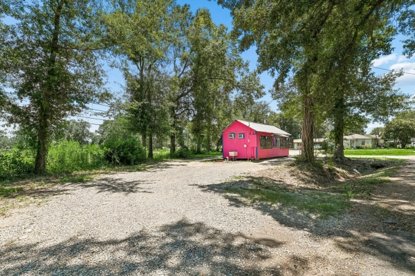 Listing Image #2 - Retail for sale at 301 Celia Avenue, Hammond LA 70403 Listing Image #2 - Retail for sale at 301 Celia Avenue, Hammond LA 70403