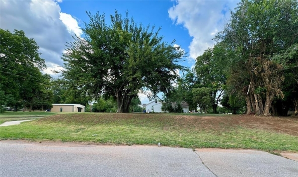 Listing Image #2 - Land for sale at S 1st Street, Chickasha OK 73018 Listing Image #2 - Land for sale at S 1st Street, Chickasha OK 73018