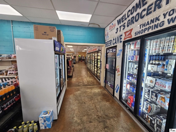 Listing Image #3 - Industrial for sale at 709 & 711 SMITH STREET, West Monroe LA 71292 Listing Image #3 - Industrial for sale at 709 & 711 SMITH STREET, West Monroe LA 71292