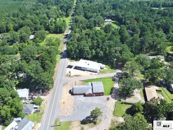 Listing Image #3 - Retail for sale at 10314 HIGHWAY 143, Farmerville LA 71241 Listing Image #3 - Retail for sale at 10314 HIGHWAY 143, Farmerville LA 71241