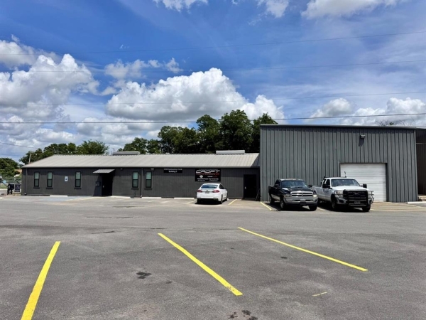 Listing Image #2 - Office for sale at 1010 Contractor Circle C, Bossier City LA 71111 Listing Image #2 - Office for sale at 1010 Contractor Circle C, Bossier City LA 71111