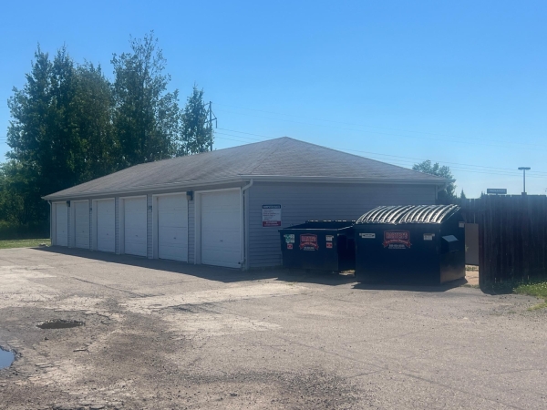 Listing Image #3 - Multi-family for sale at 2409 Charlotte Court, Antigo WI 54409