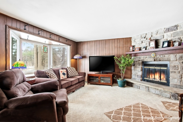 Listing Image #3 - Others for sale at 8 E Rollins Road, Round Lake Beach IL 60073 Listing Image #3 - Others for sale at 8 E Rollins Road, Round Lake Beach IL 60073