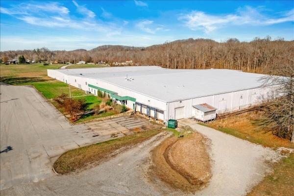 Listing Image #1 - Industrial for sale at 415 Barbourville Road, London KY 40744