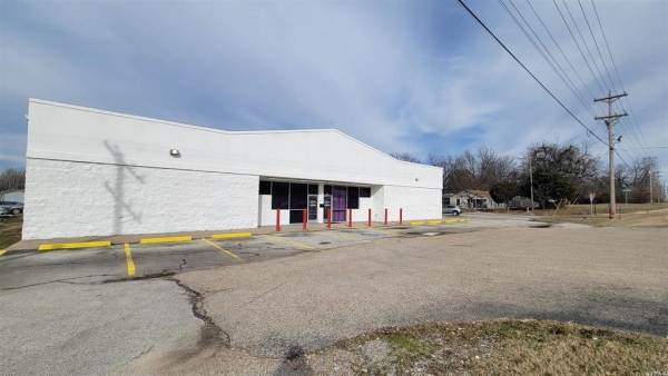 Listing Image #2 - Industrial for sale at 316 E Johnson Avenue, Jonesboro AR 72401 Listing Image #2 - Industrial for sale at 316 E Johnson Avenue, Jonesboro AR 72401