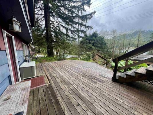 Listing Image #5 - Multi-family for sale at 2150 GLACIER HWY, Juneau AK 99801 Listing Image #5 - Multi-family for sale at 2150 GLACIER HWY, Juneau AK 99801