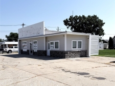 Retail property for sale in Vinton, IA