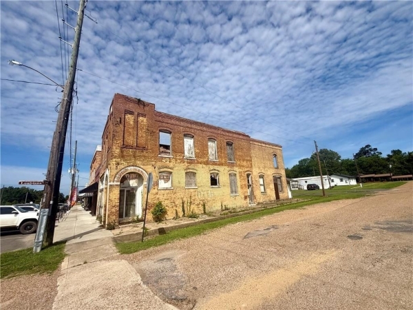 Listing Image #3 - Others for sale at 2906 Front Street, Olla LA 71465 Listing Image #3 - Others for sale at 2906 Front Street, Olla LA 71465