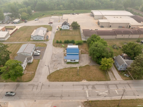 Listing Image #3 - Office for sale at 1916 S Wayne Street, Auburn IN 46706 Listing Image #3 - Office for sale at 1916 S Wayne Street, Auburn IN 46706