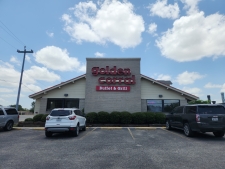 Retail property for sale in Universal City, TX