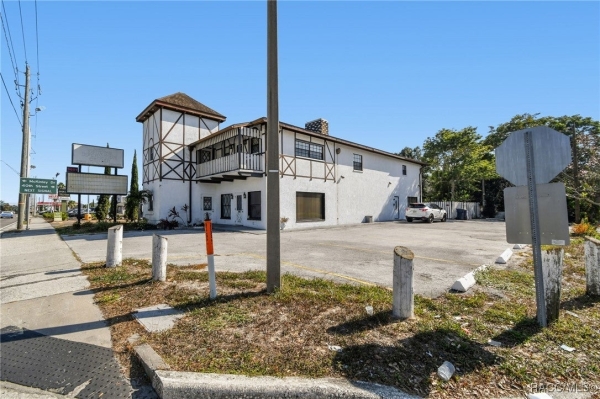 Listing Image #3 - Others for sale at 3601 E Busch Boulevard, Tampa FL 33612
