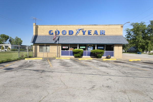 Listing Image #1 - Retail for sale at 3349 E End Ave, South Chicago Heights IL 60411 Listing Image #1 - Retail for sale at 3349 E End Ave, South Chicago Heights IL 60411
