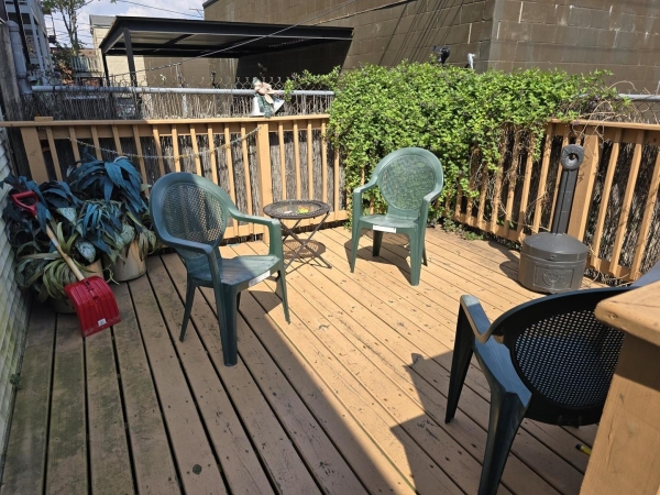 Listing Image #2 - Others for sale at 2310 W Belmont Avenue, Chicago IL 60618