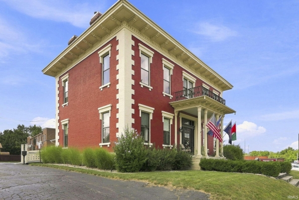 Listing Image #2 - Others for sale at 326 S Jefferson Street, Huntington IN 46750