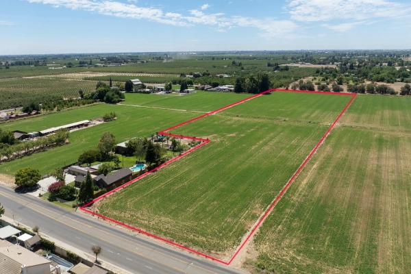 Listing Image #1 - Land for sale at 3850 E Whitmore, Ceres CA 95307