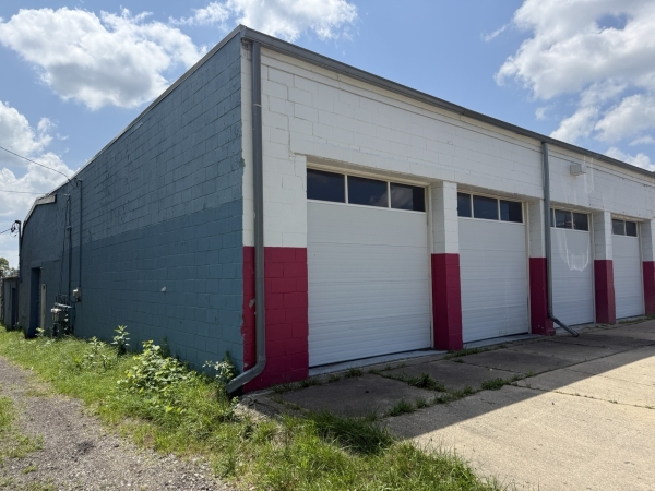 Listing Image #8 - Multi-Use for sale at 860,870,900 Cesar E. Chavez Avenue, Pontiac MI 48340