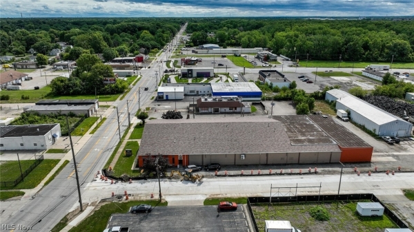 Listing Image #2 - Industrial for sale at 1310 Colorado Avenue, Lorain OH 44052
