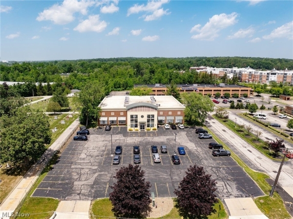 Listing Image #2 - Others for sale at 32875 Solon Road, Solon OH 44139