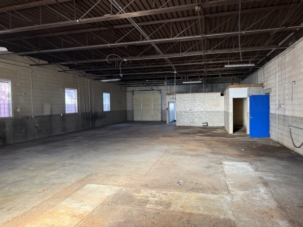 Listing Image #7 - Industrial for sale at 23515-23525 Blackstone Avenue, Warren MI 48089