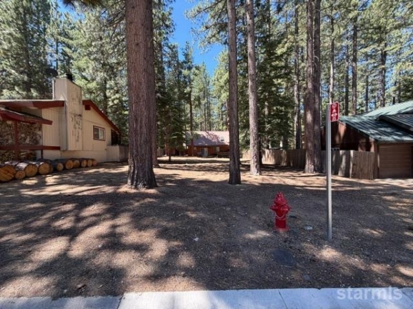 Listing Image #2 - Others for sale at 814 Julie Lane, South Lake Tahoe CA 96150