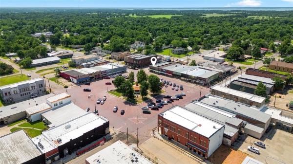 Listing Image #3 - Retail for sale at 80 S. Side Square, Cooper TX 75432 Listing Image #3 - Retail for sale at 80 S. Side Square, Cooper TX 75432