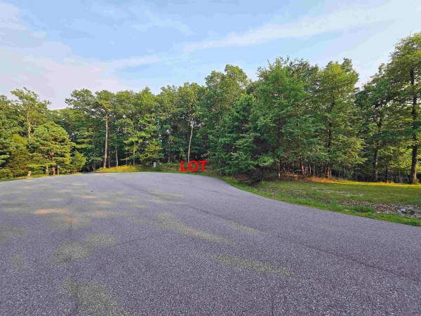 Listing Image #2 - Multi-family for sale at 3501 Isabel Court, Blacksburg VA 24060 Listing Image #2 - Multi-family for sale at 3501 Isabel Court, Blacksburg VA 24060