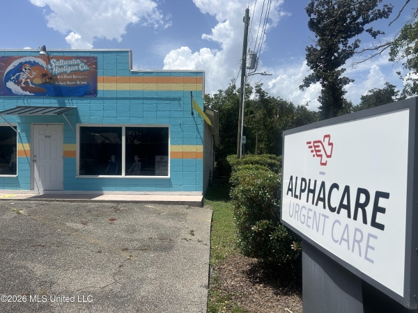 Listing Image #2 - Retail for sale at 1111 Bienville Boulevard, Ocean Springs MS 39564