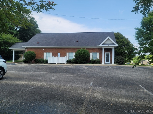 Listing Image #1 - Industrial for sale at 813 E Lee Street, Enterprise AL 36330 Listing Image #1 - Industrial for sale at 813 E Lee Street, Enterprise AL 36330
