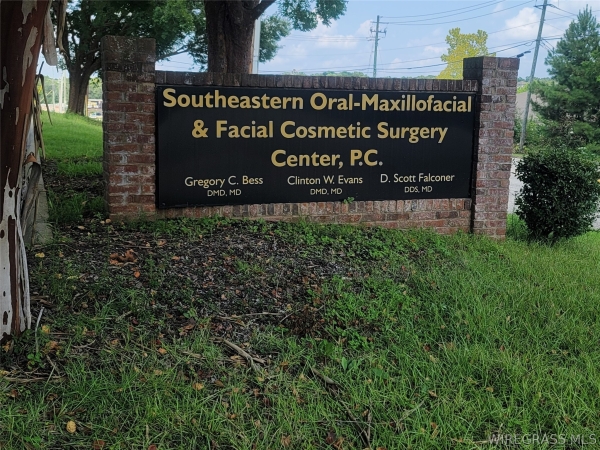 Listing Image #2 - Industrial for sale at 813 E Lee Street, Enterprise AL 36330 Listing Image #2 - Industrial for sale at 813 E Lee Street, Enterprise AL 36330