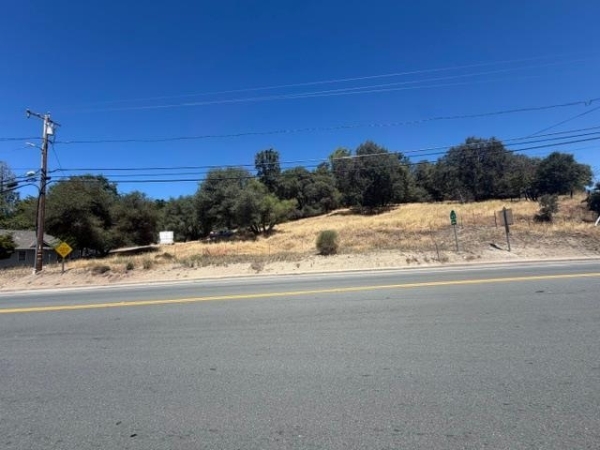 Listing Image #2 - Land for sale at 565 Pleasant Valley Road, Diamond Springs CA 95619