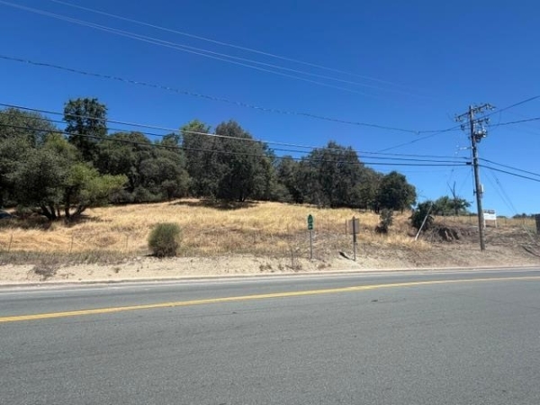Listing Image #3 - Land for sale at 565 Pleasant Valley Road, Diamond Springs CA 95619