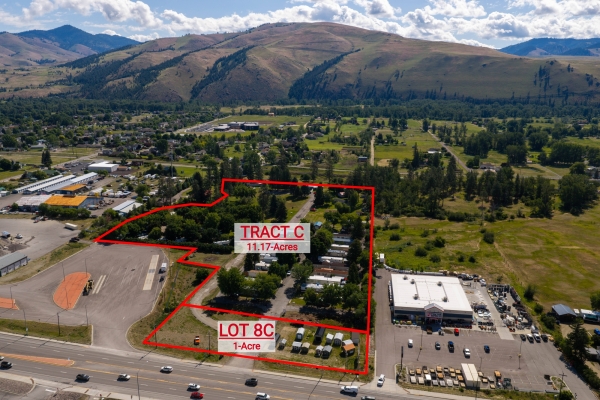 Listing Image #1 - Multi-family for sale at 10011 Gateway Road, Lolo MT 59847