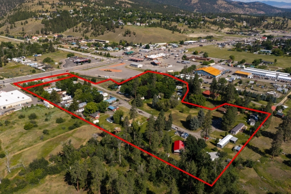 Listing Image #3 - Multi-family for sale at 10011 Gateway Road, Lolo MT 59847