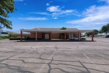 Listing Image #2 - Office for sale at 4400 W Waco Dr, Waco TX 76710