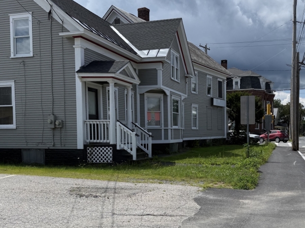 Listing Image #1 - Office for sale at 130 Pleasant Street, Claremont NH 03743