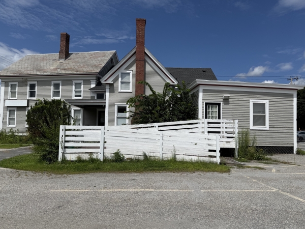 Listing Image #2 - Office for sale at 130 Pleasant Street, Claremont NH 03743