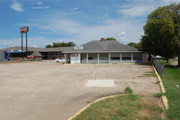 Listing Image #2 - Others for sale at 1964 Airline Drive, Bossier City LA 71112 Listing Image #2 - Others for sale at 1964 Airline Drive, Bossier City LA 71112