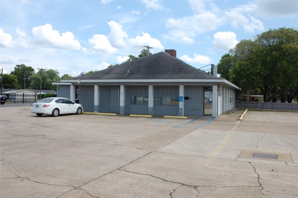 Listing Image #3 - Others for sale at 1964 Airline Drive, Bossier City LA 71112 Listing Image #3 - Others for sale at 1964 Airline Drive, Bossier City LA 71112