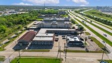 Listing Image #2 - Hotel for sale at 1126 Highway 332 La Quinta Inn by Wyndham Lake Jackson Surfside Beach, Clute TX 77531