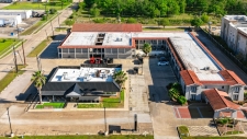 Listing Image #3 - Hotel for sale at 1126 Highway 332 La Quinta Inn by Wyndham Lake Jackson Surfside Beach, Clute TX 77531