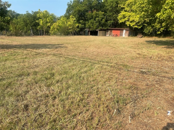 Listing Image #2 - Others for sale at 512 S Johnson, Mineola TX 75773 Listing Image #2 - Others for sale at 512 S Johnson, Mineola TX 75773