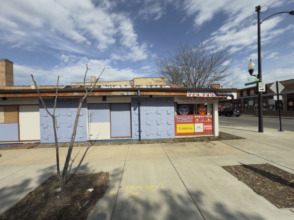 Listing Image #2 - Retail for sale at 5724 W Diversey Avenue, Chicago IL 60639