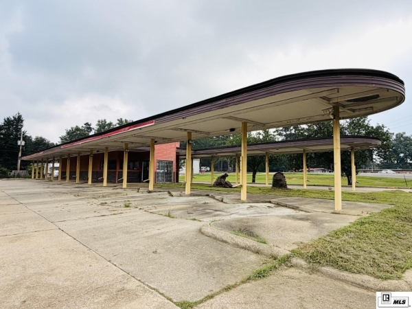 Listing Image #2 - Industrial for sale at 2060 MARTIN LUTHER KING DR, Grambling LA 71245 Listing Image #2 - Industrial for sale at 2060 MARTIN LUTHER KING DR, Grambling LA 71245